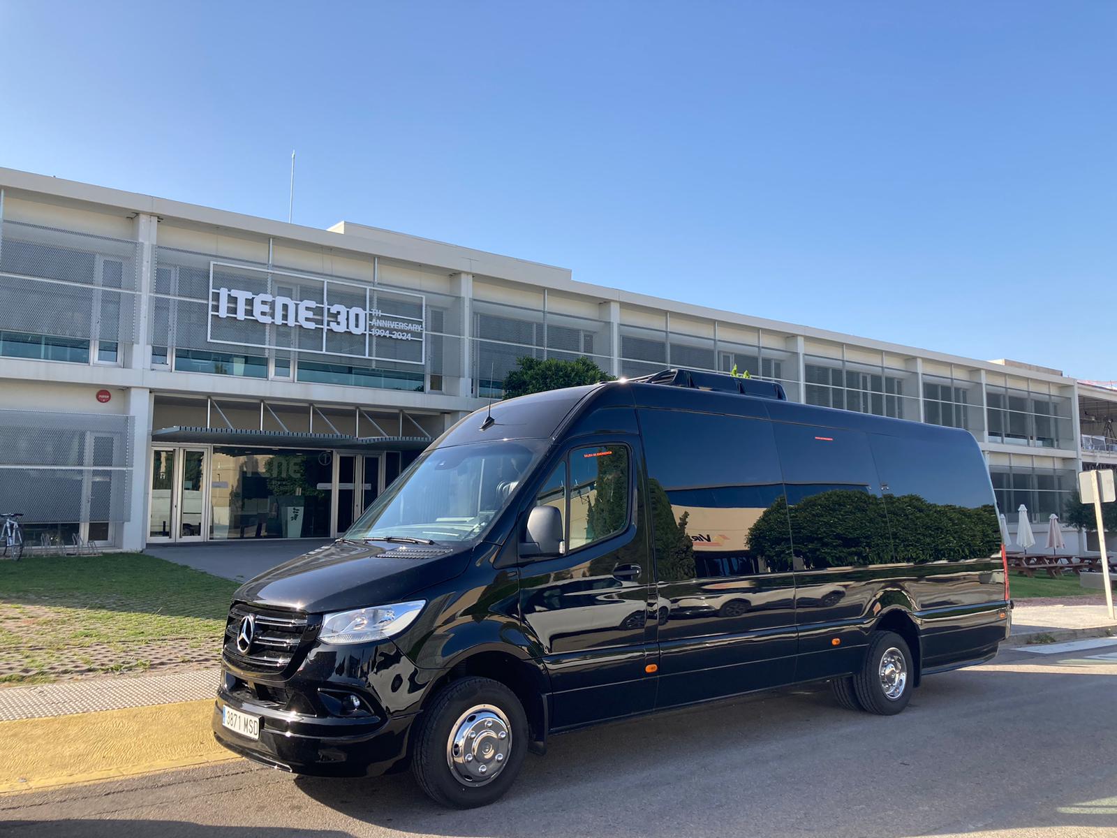 Autocares Navarro y Quesada empresa de alquiler de autobuses en Valencia